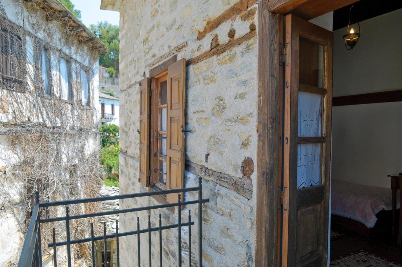 Hotel Alatinos Pinakátai Esterno foto