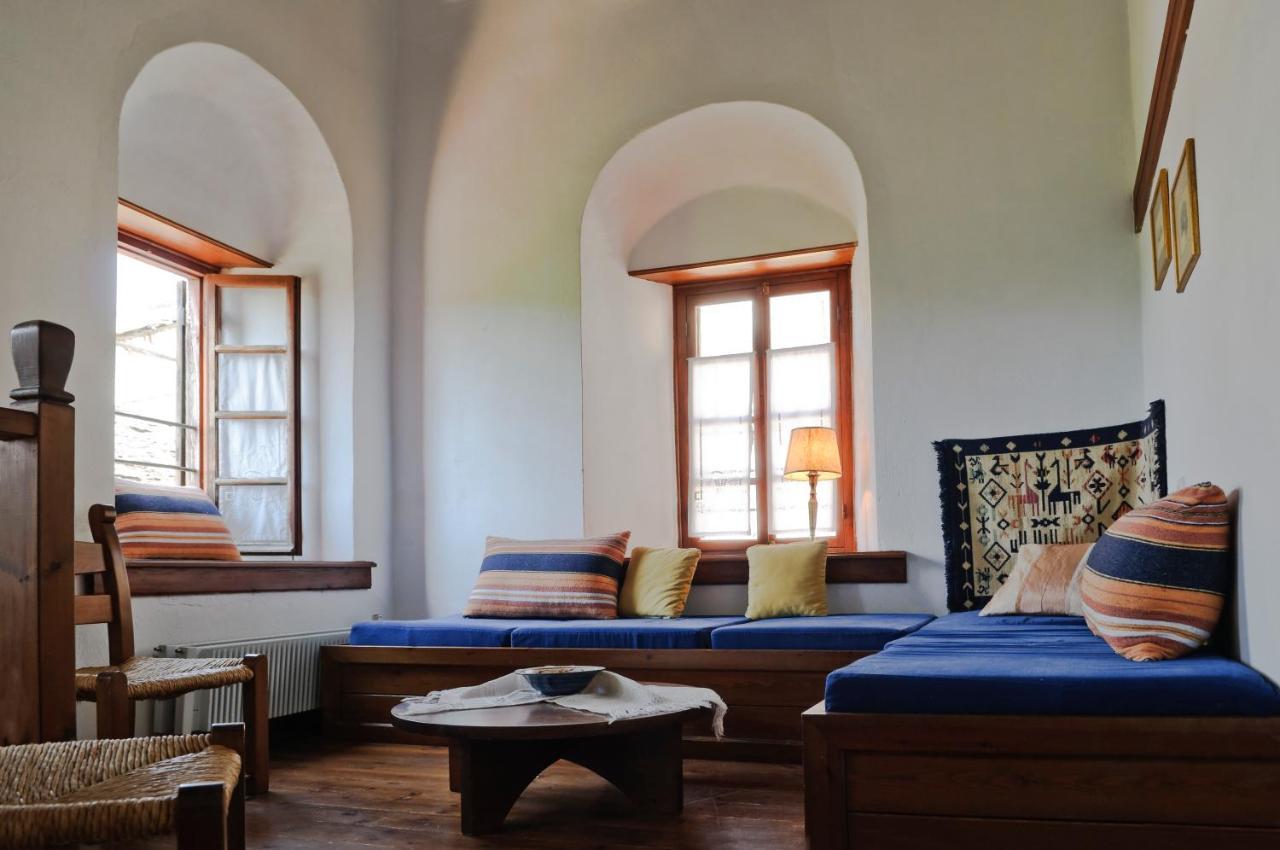 Hotel Alatinos Pinakátai Esterno foto