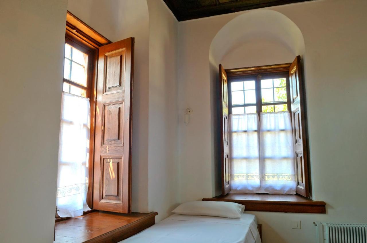 Hotel Alatinos Pinakátai Esterno foto