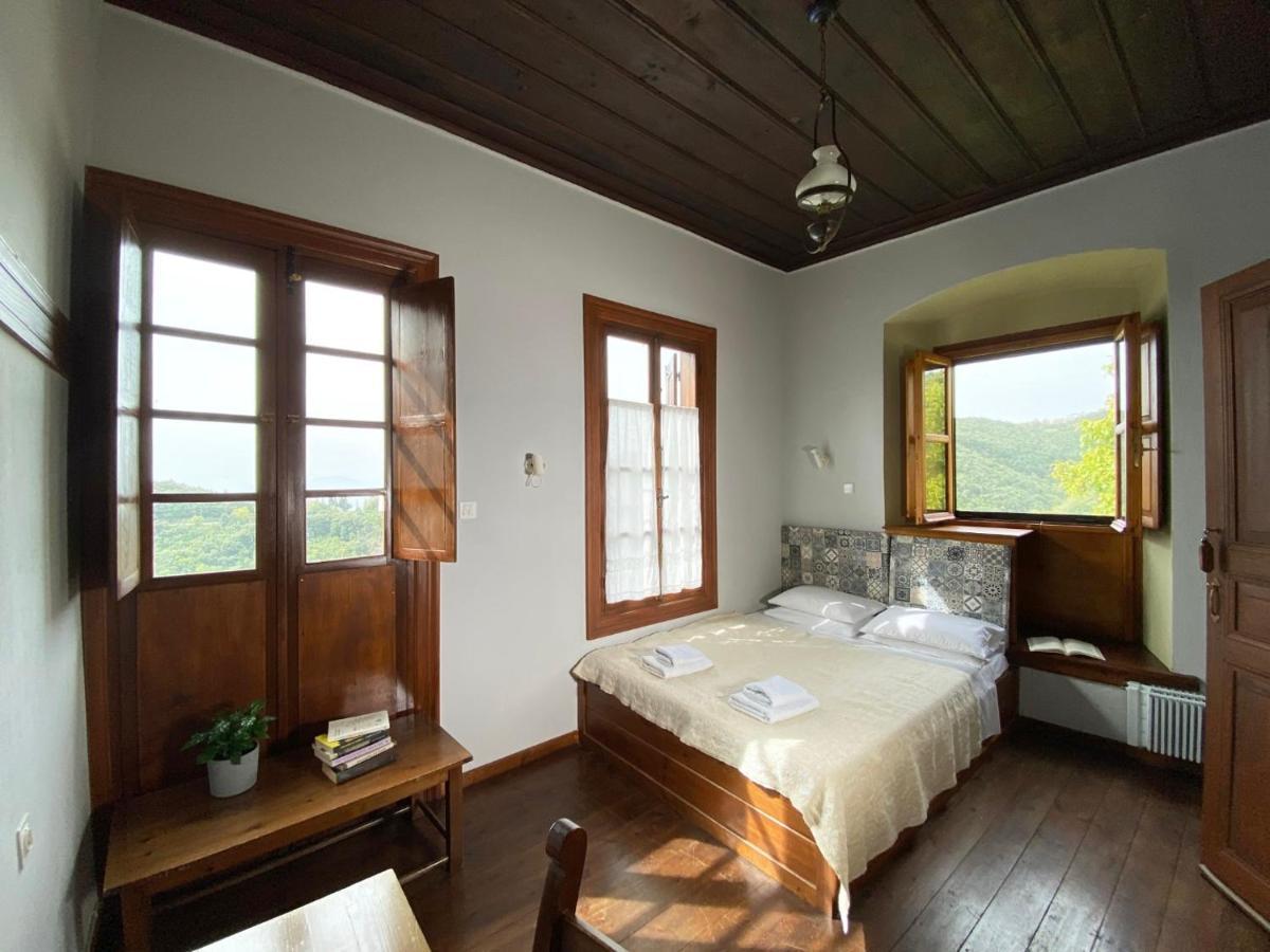 Hotel Alatinos Pinakátai Esterno foto