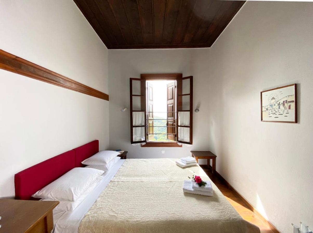 Hotel Alatinos Pinakátai Esterno foto
