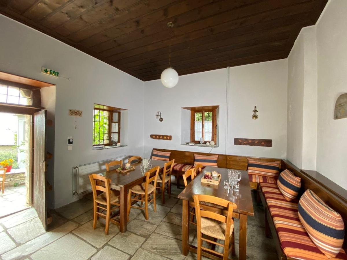 Hotel Alatinos Pinakátai Esterno foto