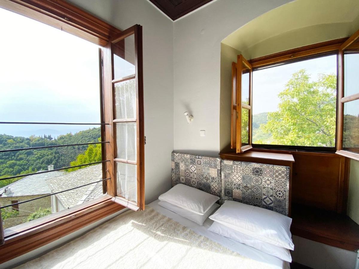 Hotel Alatinos Pinakátai Esterno foto